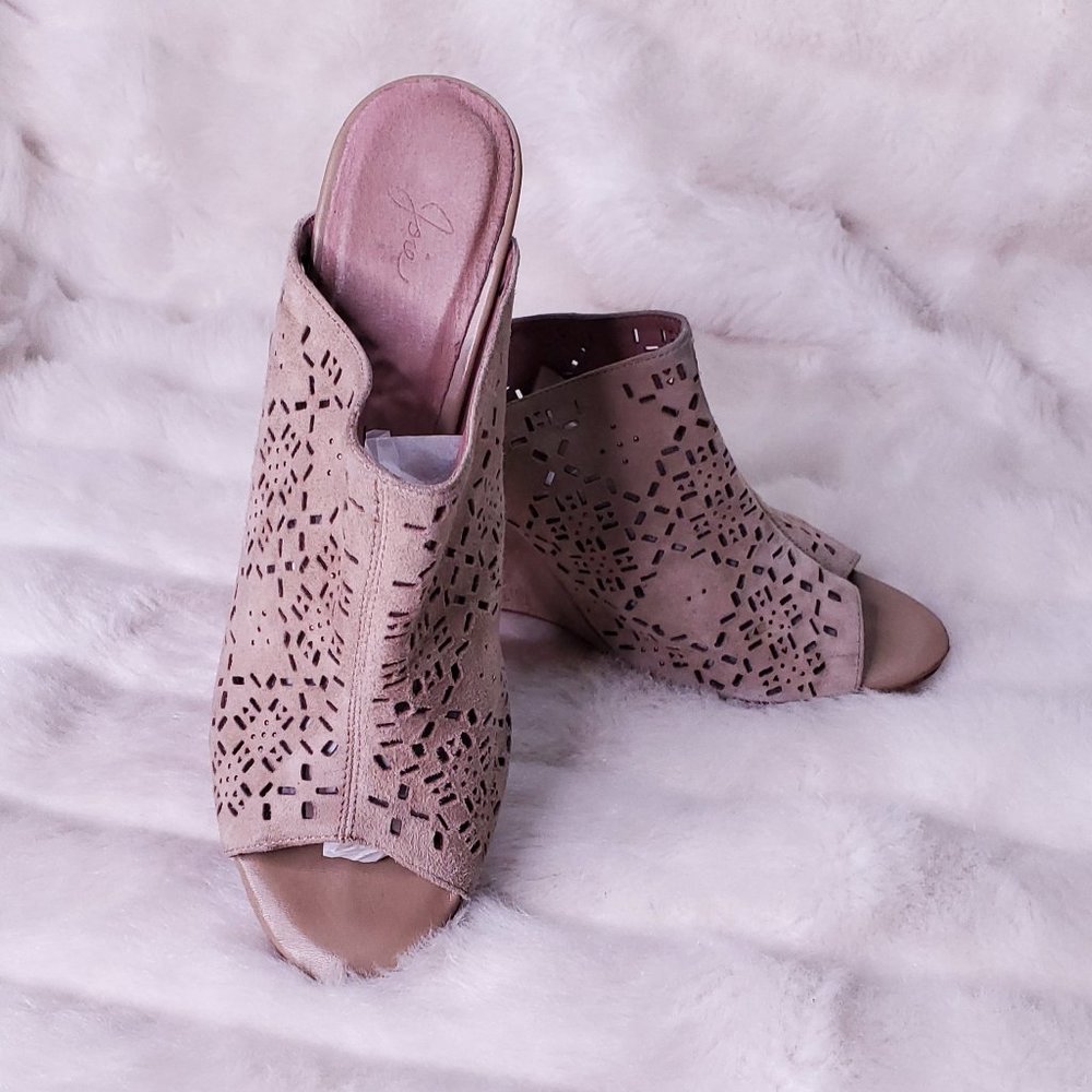 Joie Leather Wedge Peep Toe Tan Perforated 8.5 - 9